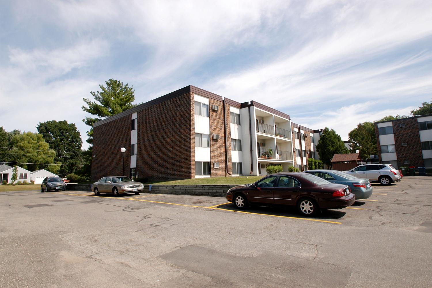 Olympik Village Apartments in Rochester, MN